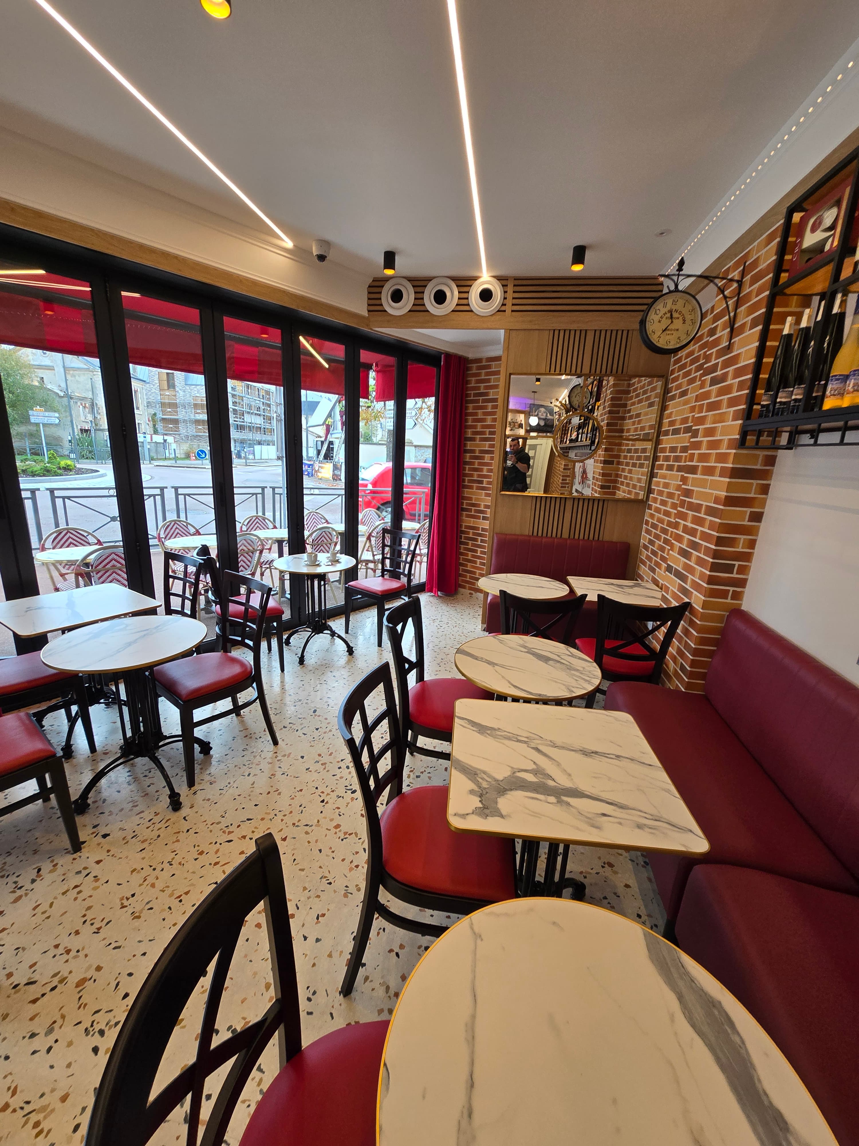 Brasserie Rénovée