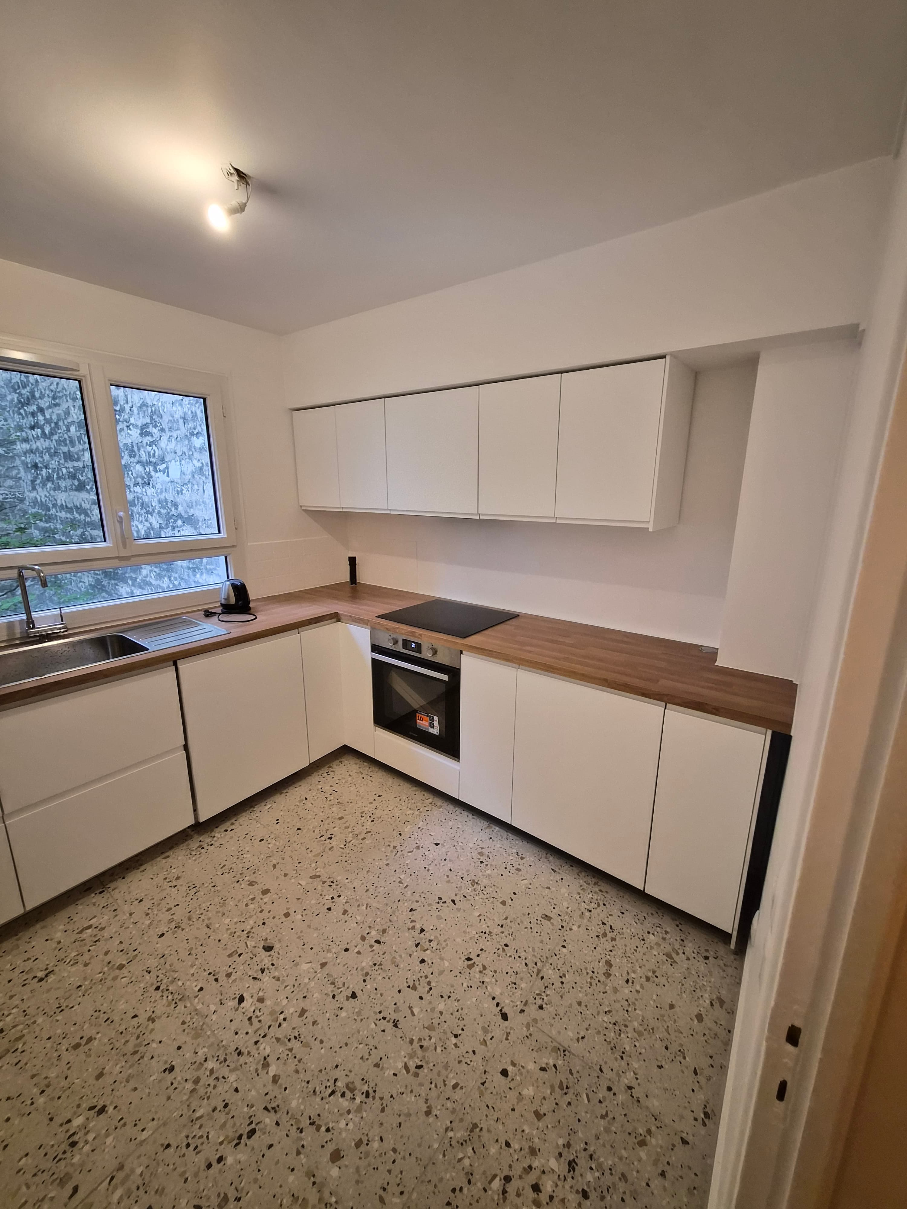 Cuisine Blanche & Terrazzo